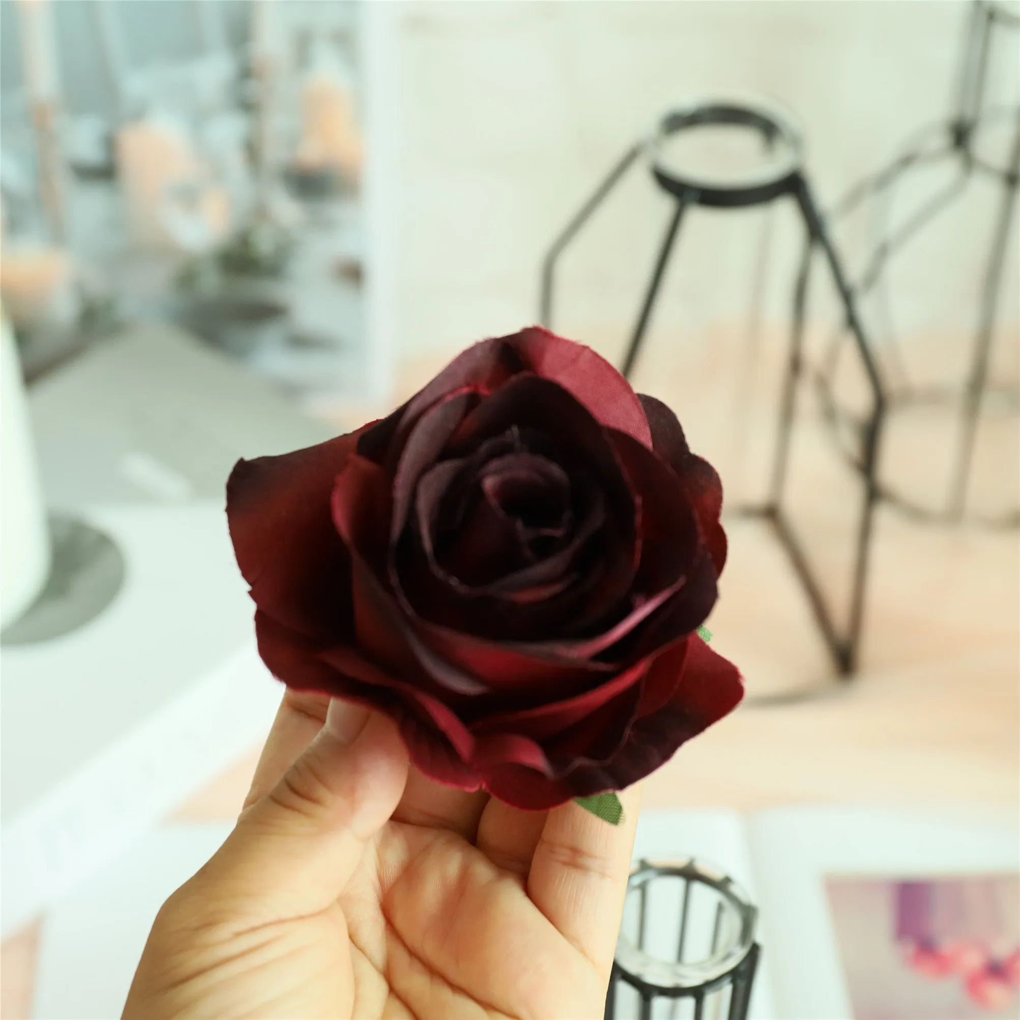 Burgundy Silk Roses Bulk Flowers 100pcs Wedding Floral Supplies