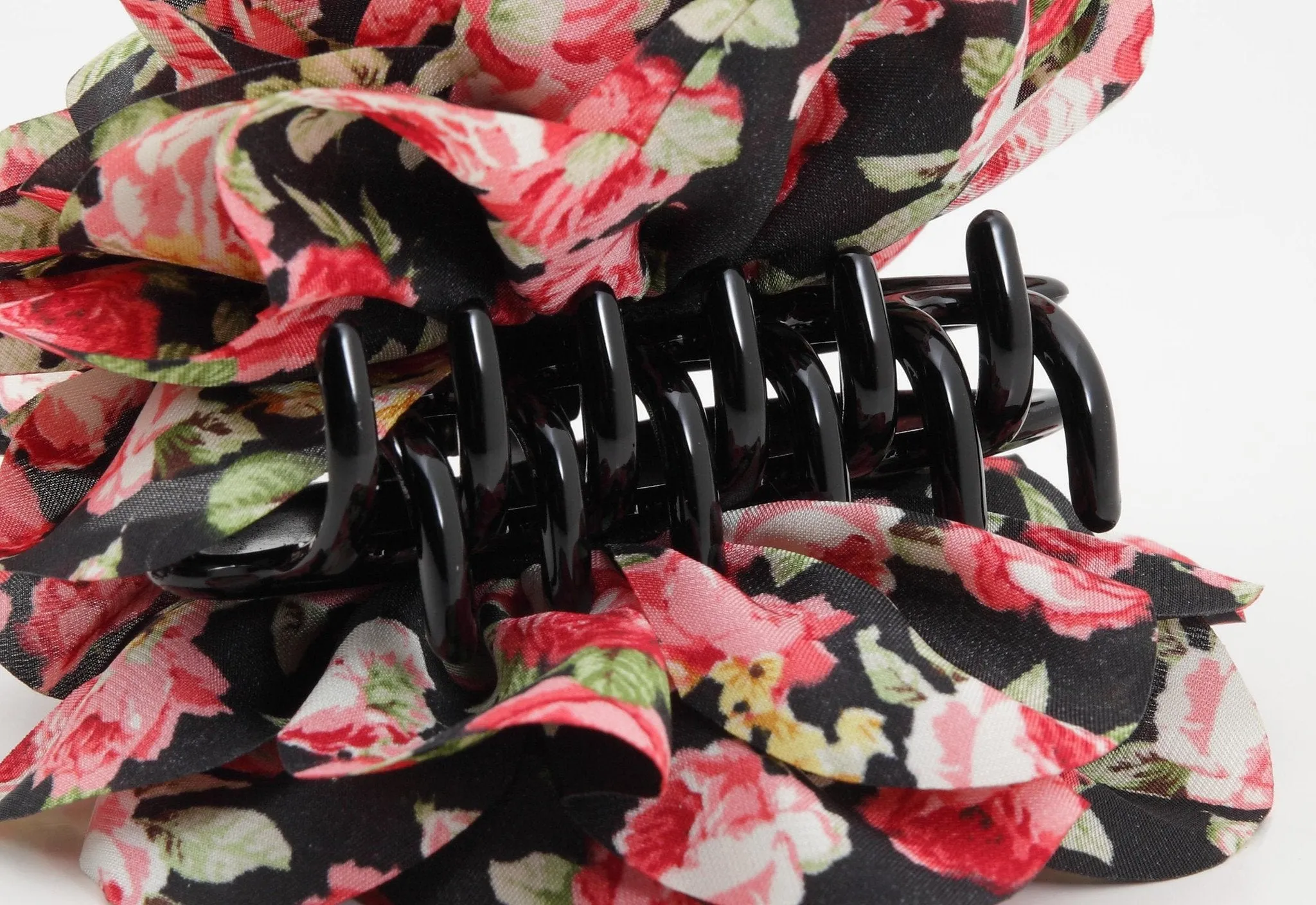 Flower Print Floral Petal Dahlia Hair Jaw Claw