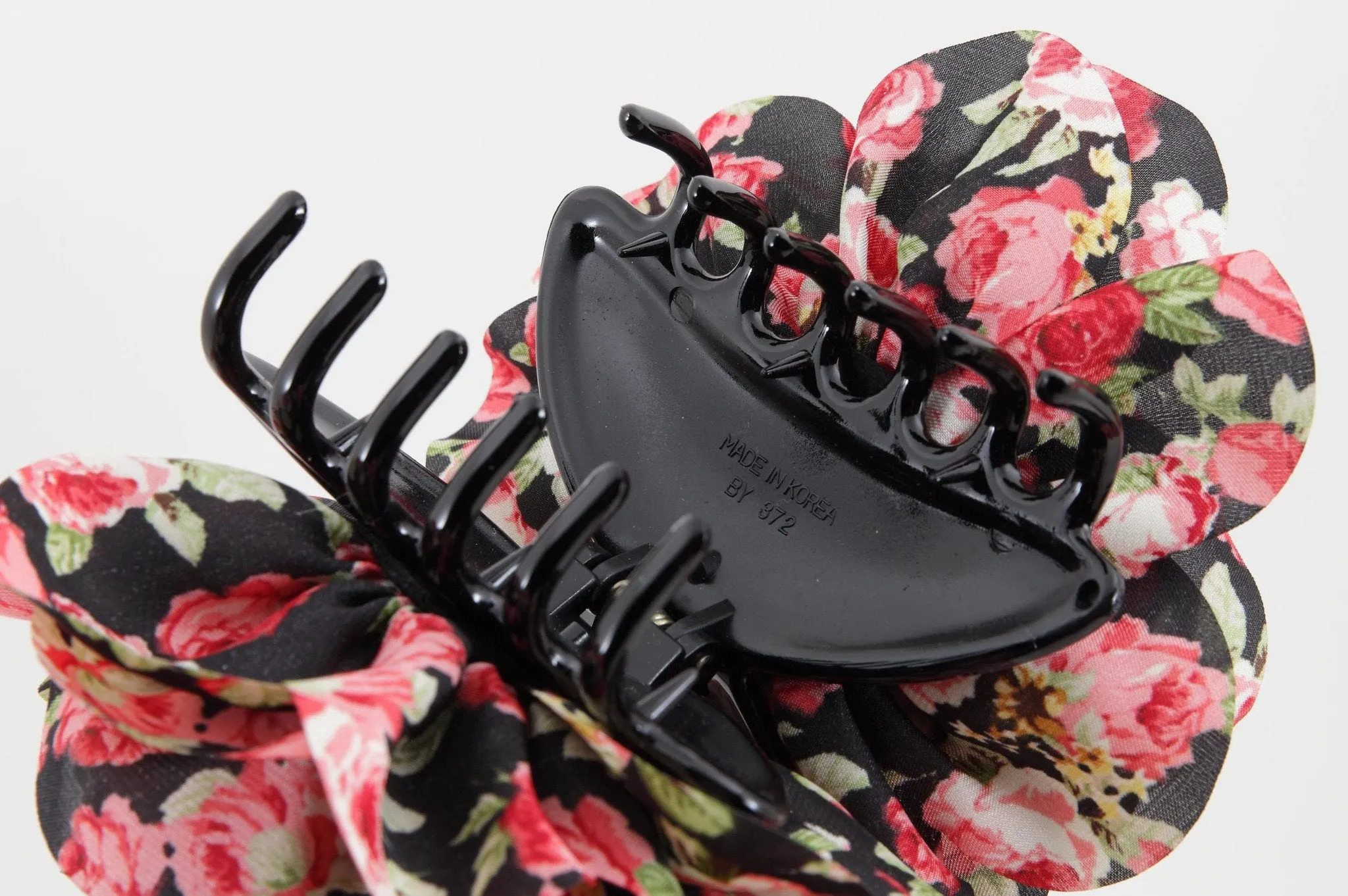 Flower Print Floral Petal Dahlia Hair Jaw Claw