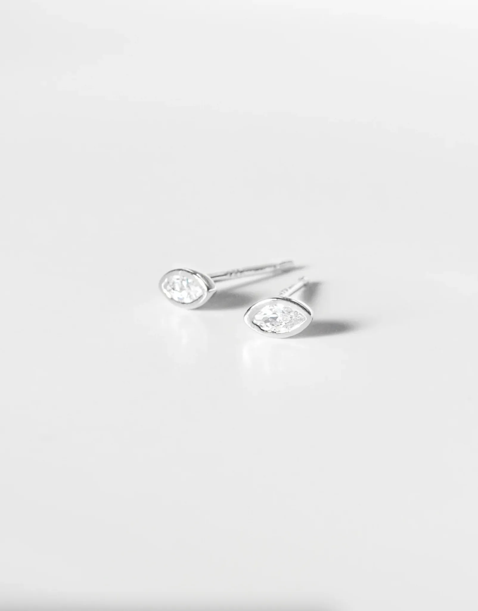 Iris Studs