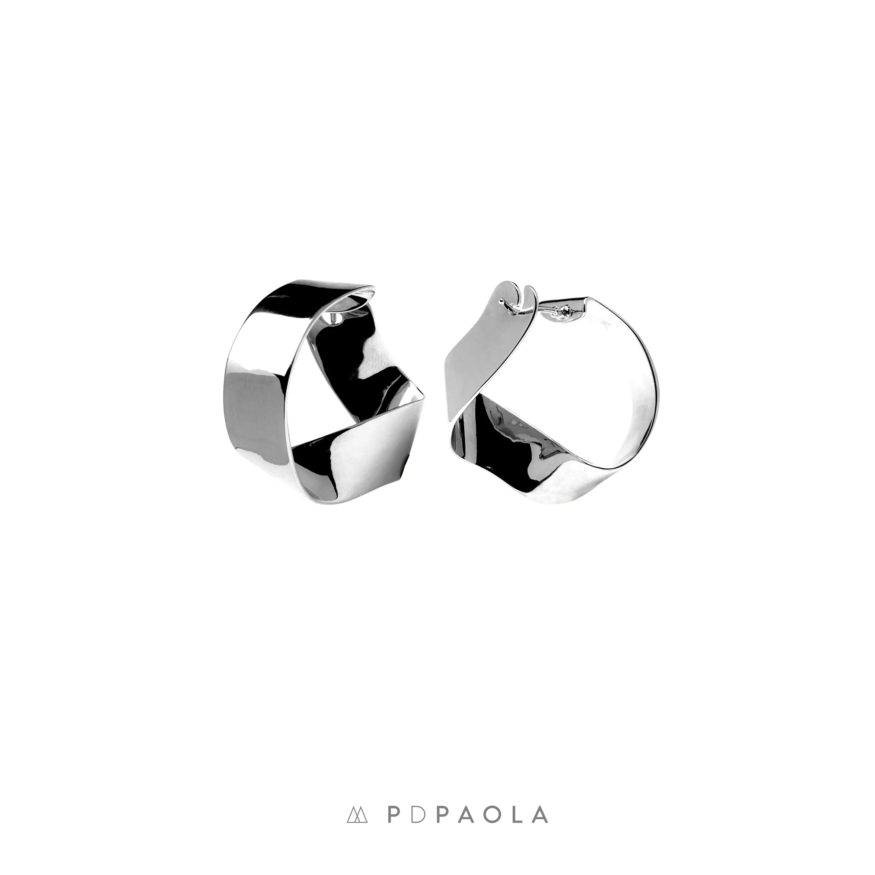 P D PAOLA | Gravity Silver Earrings